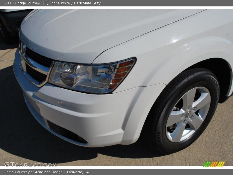 Stone White / Dark Slate Gray 2010 Dodge Journey SXT