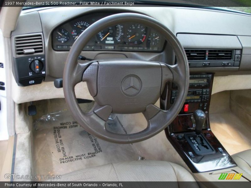 Polar White / Parchment Beige 1997 Mercedes-Benz SL 500 Roadster