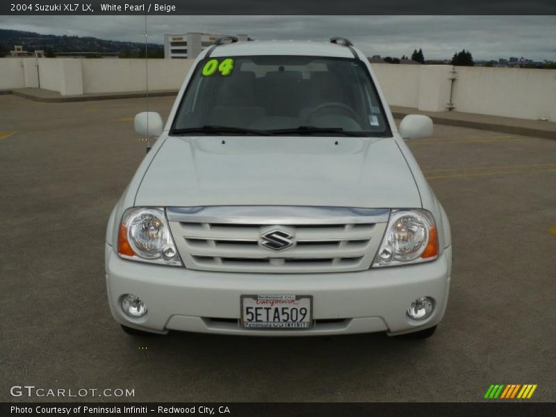 White Pearl / Beige 2004 Suzuki XL7 LX