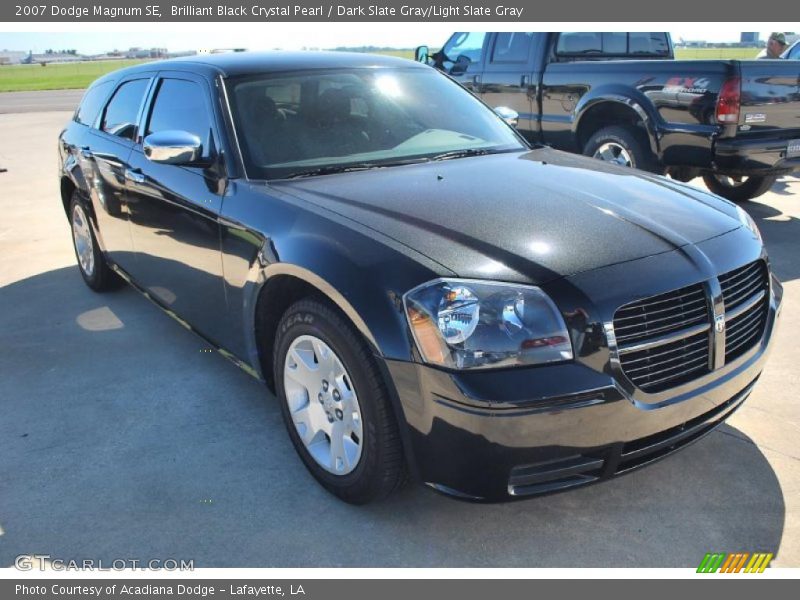Brilliant Black Crystal Pearl / Dark Slate Gray/Light Slate Gray 2007 Dodge Magnum SE