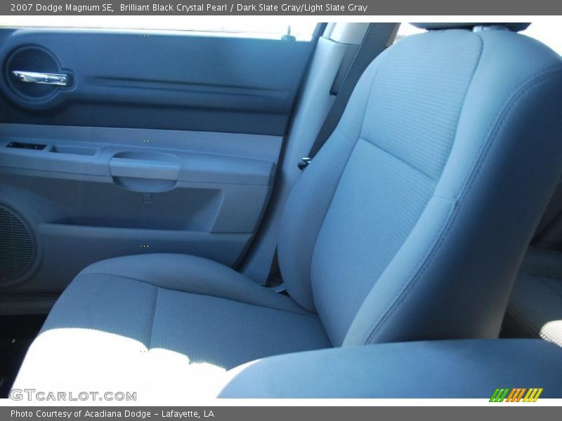 Brilliant Black Crystal Pearl / Dark Slate Gray/Light Slate Gray 2007 Dodge Magnum SE