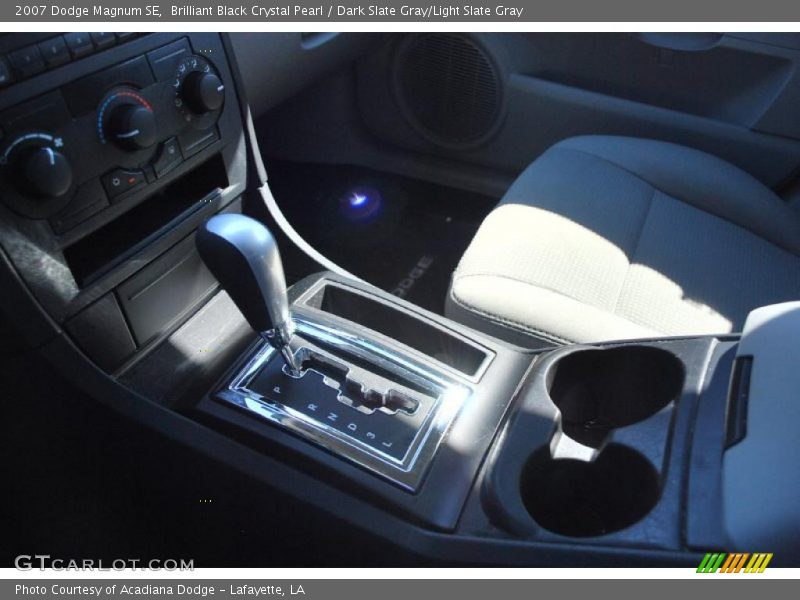 Brilliant Black Crystal Pearl / Dark Slate Gray/Light Slate Gray 2007 Dodge Magnum SE