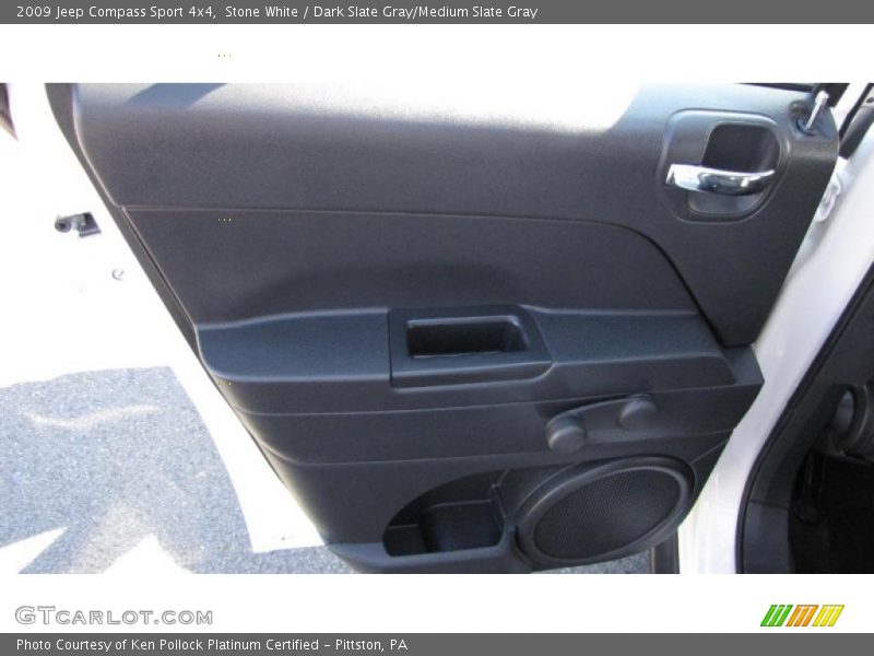 Stone White / Dark Slate Gray/Medium Slate Gray 2009 Jeep Compass Sport 4x4