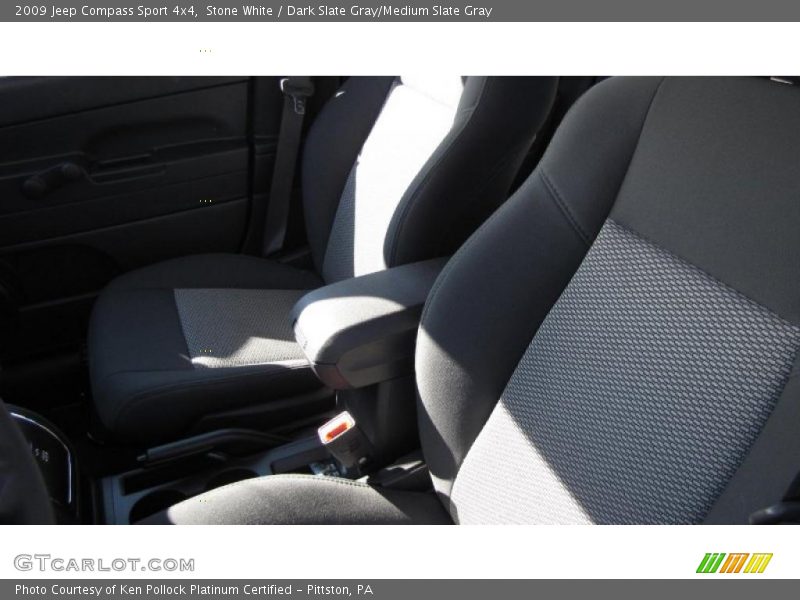 Stone White / Dark Slate Gray/Medium Slate Gray 2009 Jeep Compass Sport 4x4