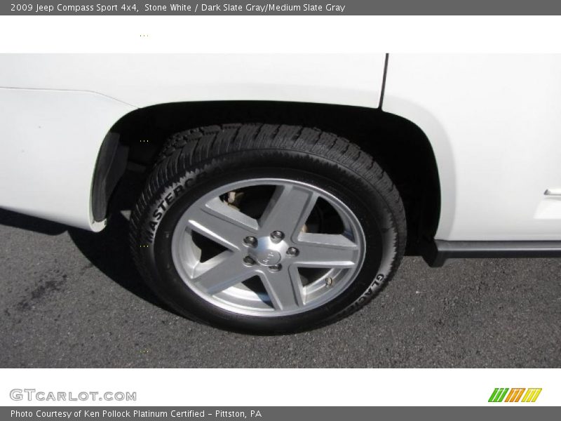 Stone White / Dark Slate Gray/Medium Slate Gray 2009 Jeep Compass Sport 4x4