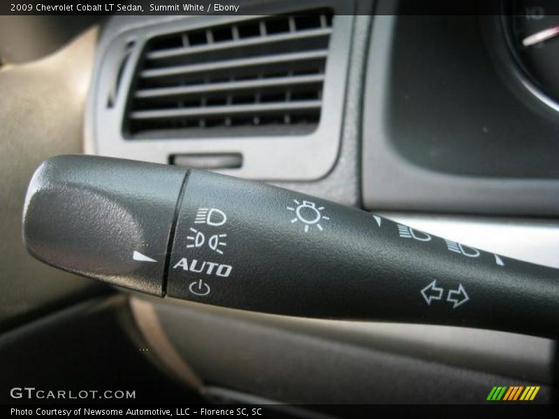 Summit White / Ebony 2009 Chevrolet Cobalt LT Sedan