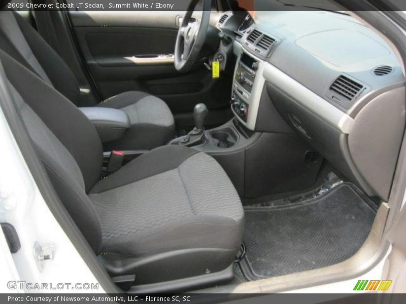 Summit White / Ebony 2009 Chevrolet Cobalt LT Sedan