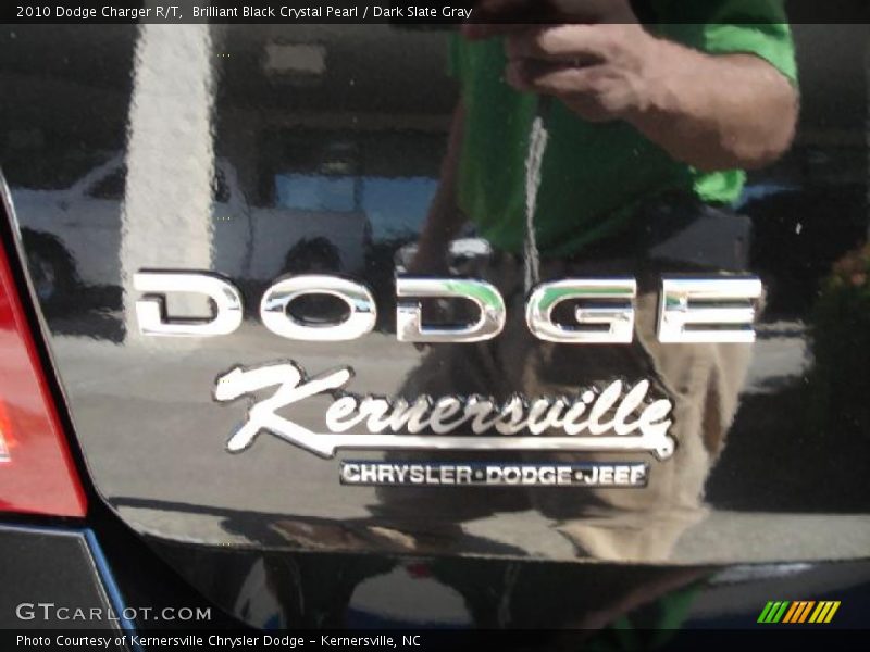 Brilliant Black Crystal Pearl / Dark Slate Gray 2010 Dodge Charger R/T