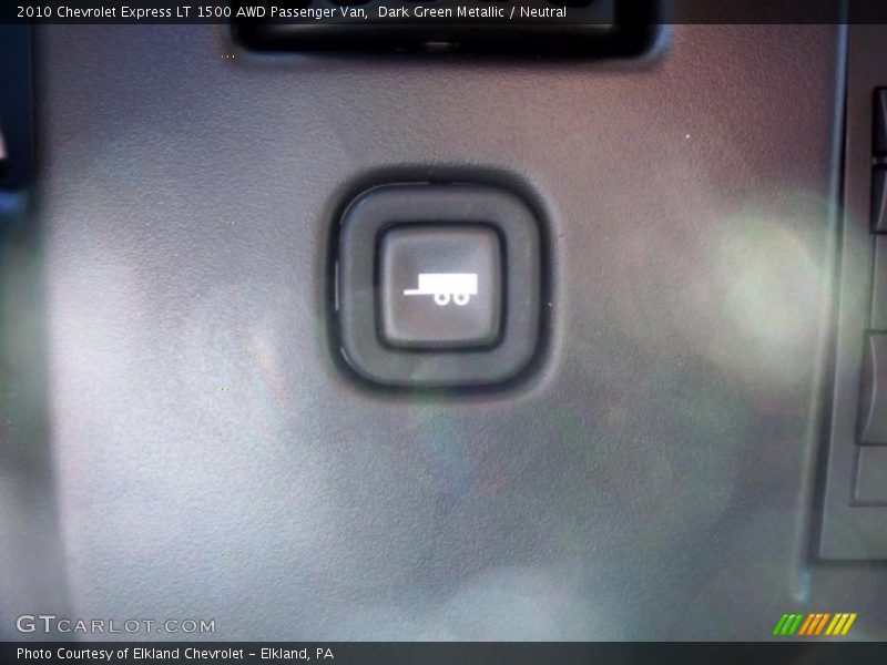 Dark Green Metallic / Neutral 2010 Chevrolet Express LT 1500 AWD Passenger Van
