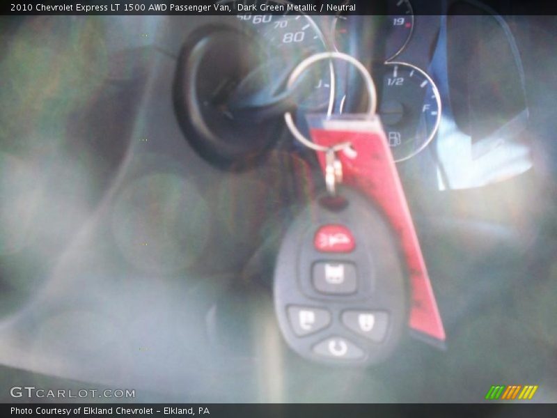 Dark Green Metallic / Neutral 2010 Chevrolet Express LT 1500 AWD Passenger Van