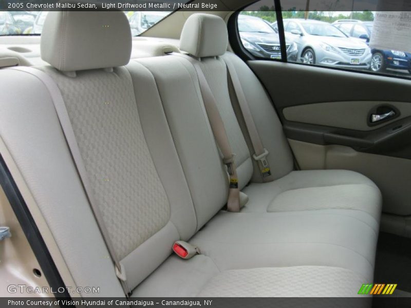 Light Driftwood Metallic / Neutral Beige 2005 Chevrolet Malibu Sedan