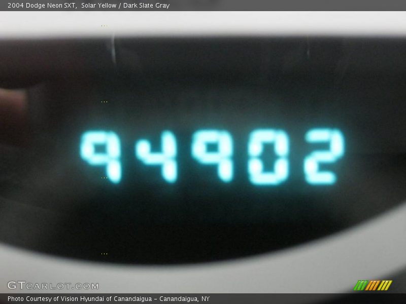 Solar Yellow / Dark Slate Gray 2004 Dodge Neon SXT