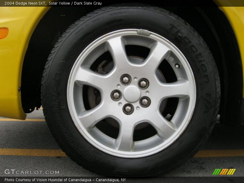 Solar Yellow / Dark Slate Gray 2004 Dodge Neon SXT