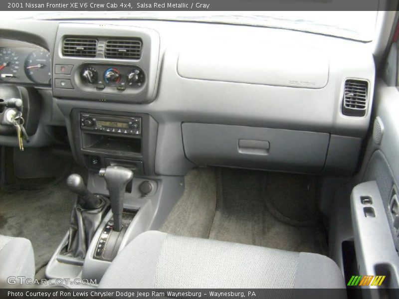Salsa Red Metallic / Gray 2001 Nissan Frontier XE V6 Crew Cab 4x4