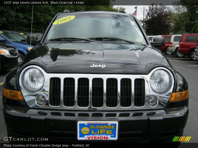 Black Clearcoat / Khaki 2005 Jeep Liberty Limited 4x4
