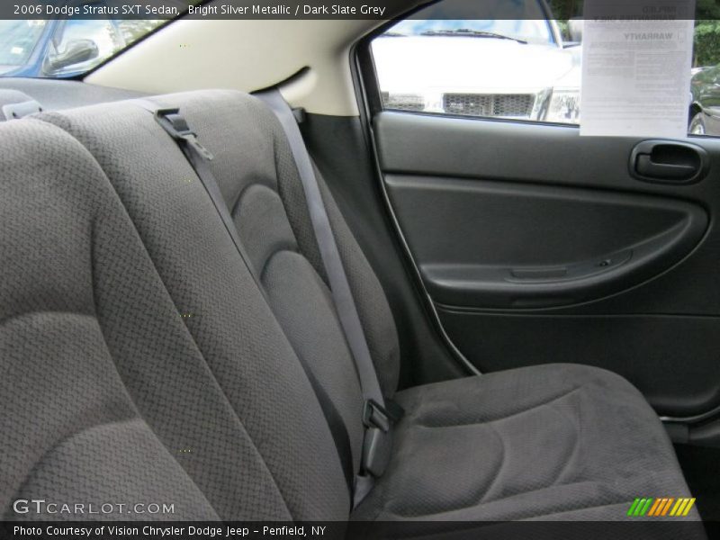 Bright Silver Metallic / Dark Slate Grey 2006 Dodge Stratus SXT Sedan