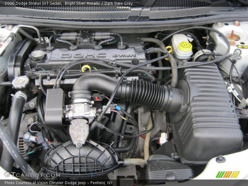 Bright Silver Metallic / Dark Slate Grey 2006 Dodge Stratus SXT Sedan