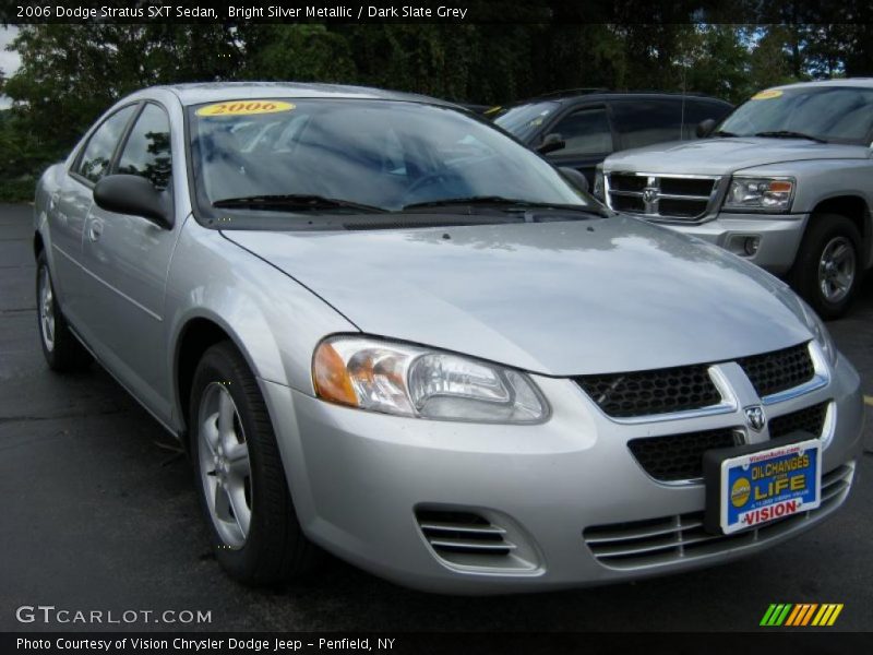 Bright Silver Metallic / Dark Slate Grey 2006 Dodge Stratus SXT Sedan