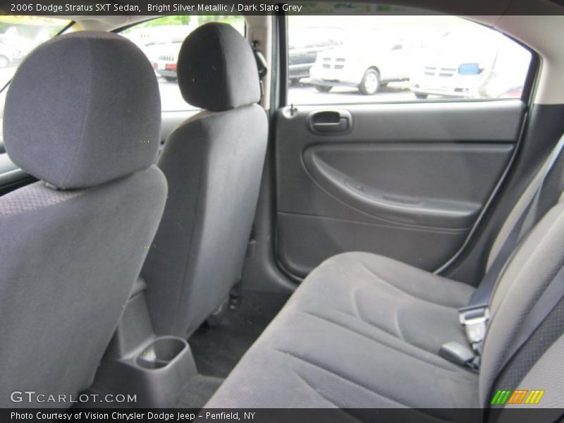 Bright Silver Metallic / Dark Slate Grey 2006 Dodge Stratus SXT Sedan