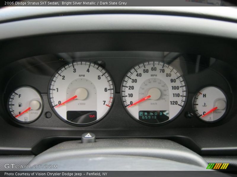 Bright Silver Metallic / Dark Slate Grey 2006 Dodge Stratus SXT Sedan