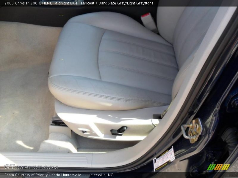 Midnight Blue Pearlcoat / Dark Slate Gray/Light Graystone 2005 Chrysler 300 C HEMI