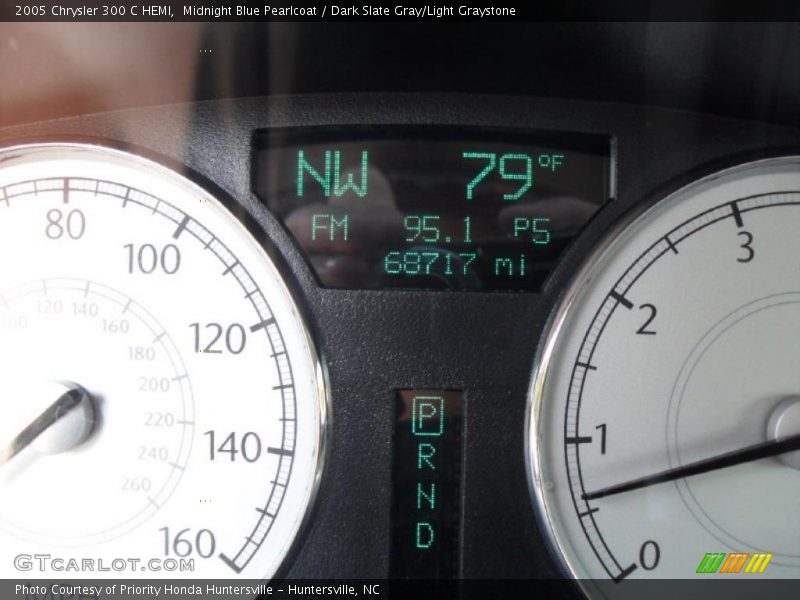 Midnight Blue Pearlcoat / Dark Slate Gray/Light Graystone 2005 Chrysler 300 C HEMI