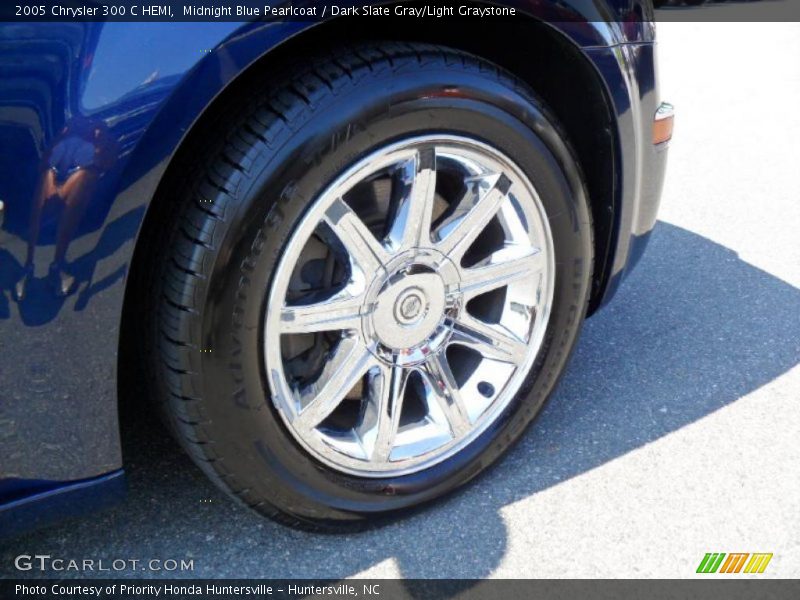 Midnight Blue Pearlcoat / Dark Slate Gray/Light Graystone 2005 Chrysler 300 C HEMI