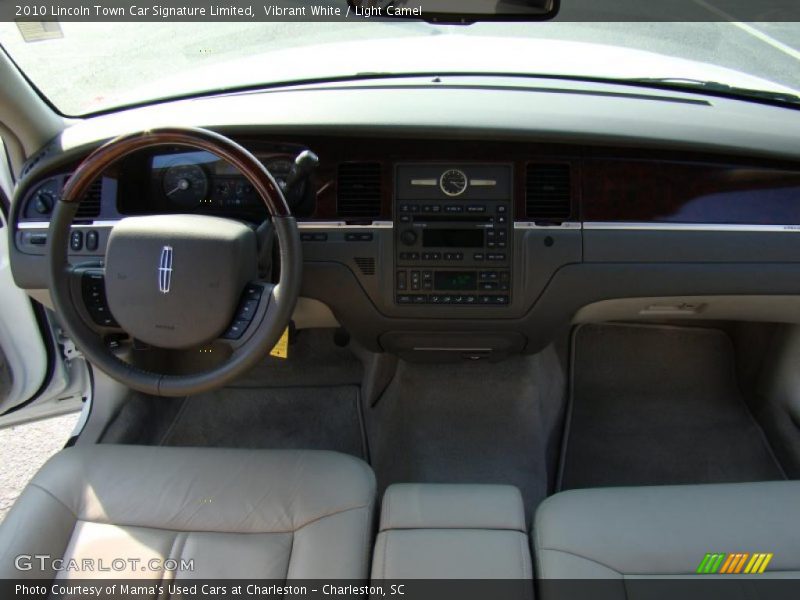 Vibrant White / Light Camel 2010 Lincoln Town Car Signature Limited