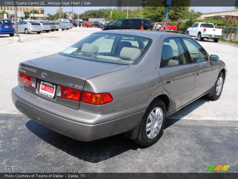 Antique Sage Pearl / Oak 2001 Toyota Camry LE