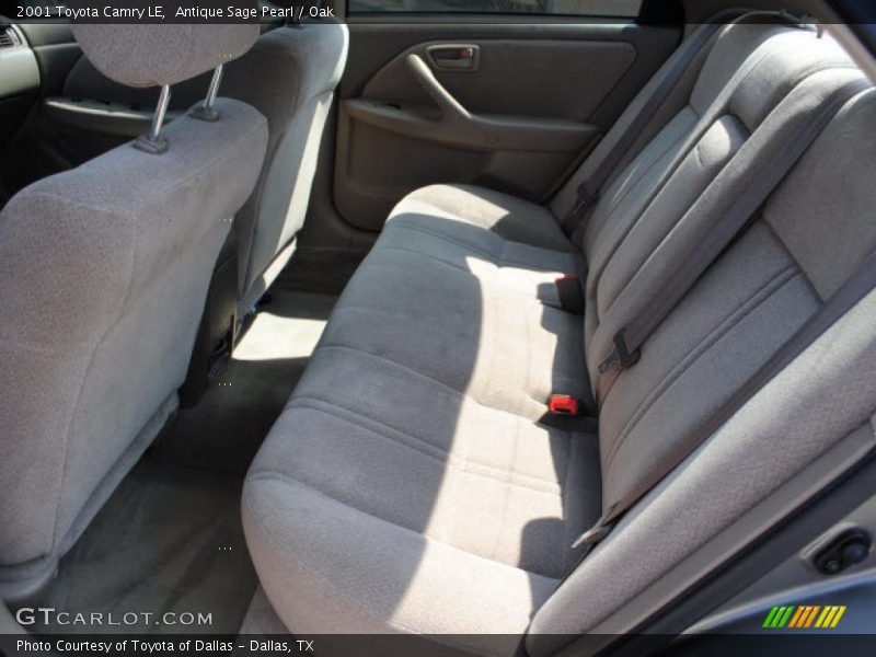 Antique Sage Pearl / Oak 2001 Toyota Camry LE