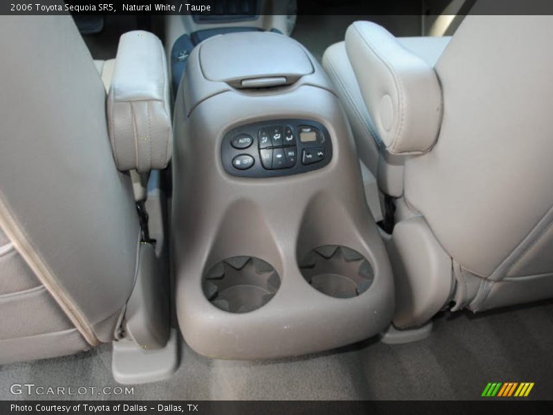 Natural White / Taupe 2006 Toyota Sequoia SR5