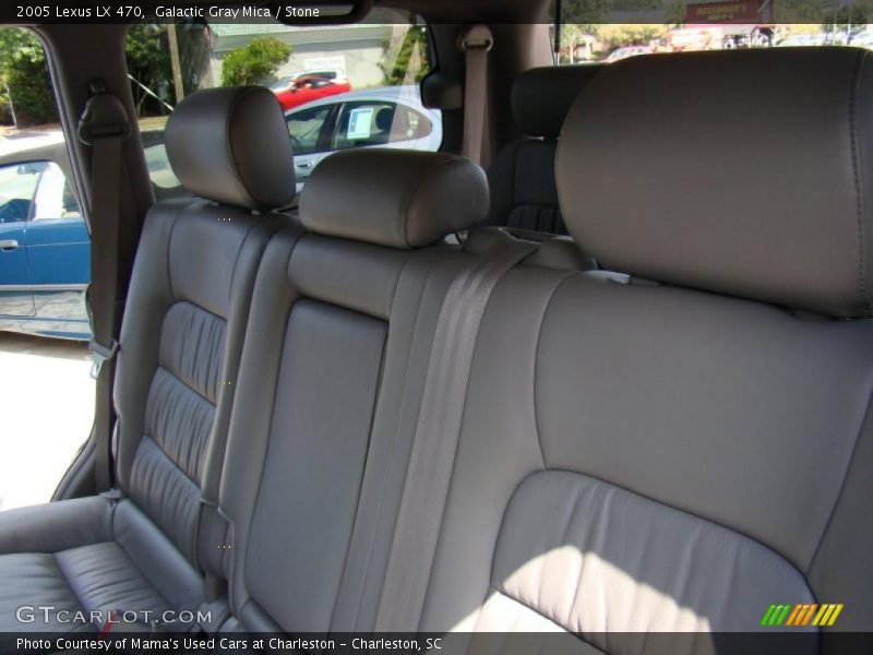 Galactic Gray Mica / Stone 2005 Lexus LX 470
