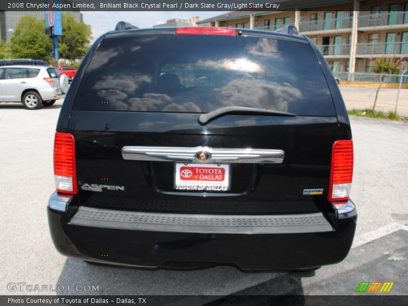 Brilliant Black Crystal Pearl / Dark Slate Gray/Light Slate Gray 2008 Chrysler Aspen Limited