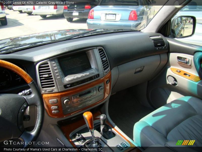 Galactic Gray Mica / Stone 2005 Lexus LX 470