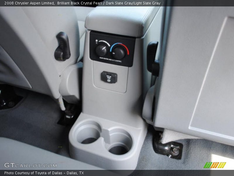 Brilliant Black Crystal Pearl / Dark Slate Gray/Light Slate Gray 2008 Chrysler Aspen Limited