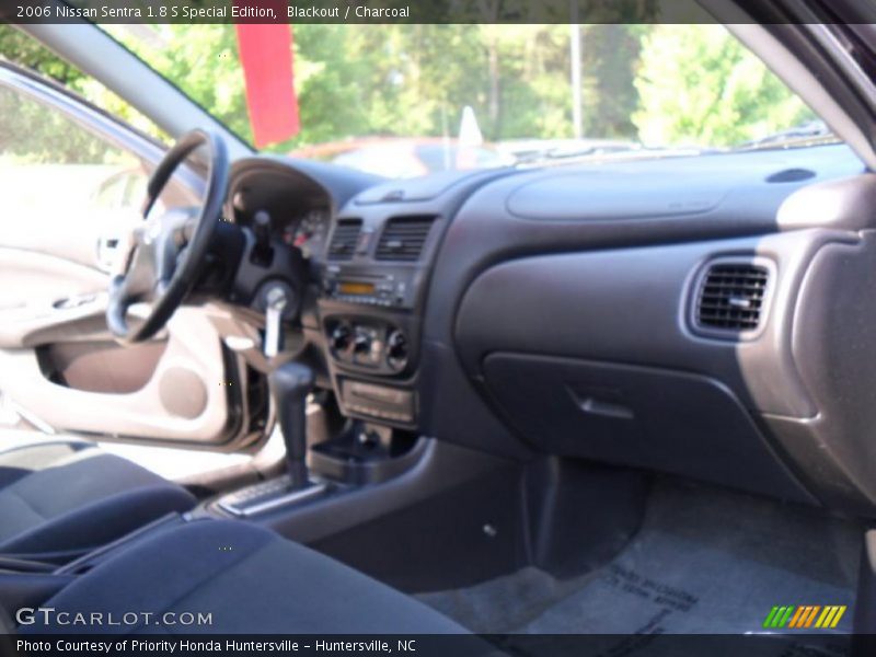 Blackout / Charcoal 2006 Nissan Sentra 1.8 S Special Edition