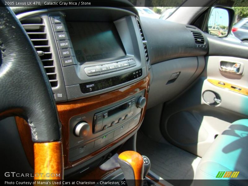 Galactic Gray Mica / Stone 2005 Lexus LX 470