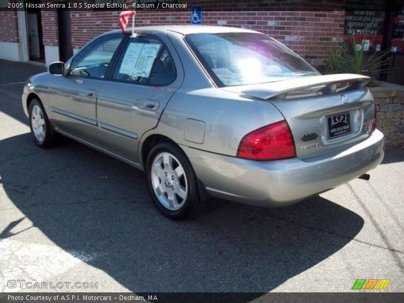 Radium / Charcoal 2005 Nissan Sentra 1.8 S Special Edition
