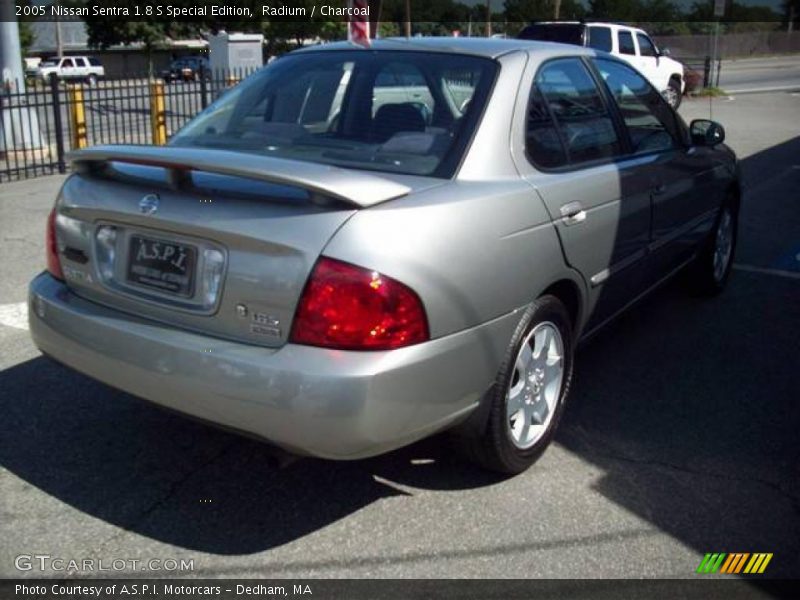 Radium / Charcoal 2005 Nissan Sentra 1.8 S Special Edition