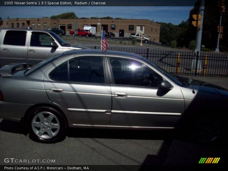 Radium / Charcoal 2005 Nissan Sentra 1.8 S Special Edition