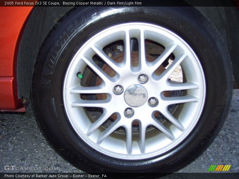 Blazing Copper Metallic / Dark Flint/Light Flint 2005 Ford Focus ZX3 SE Coupe