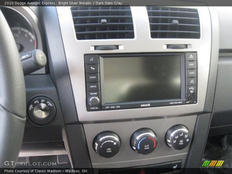 Bright Silver Metallic / Dark Slate Gray 2010 Dodge Avenger Express
