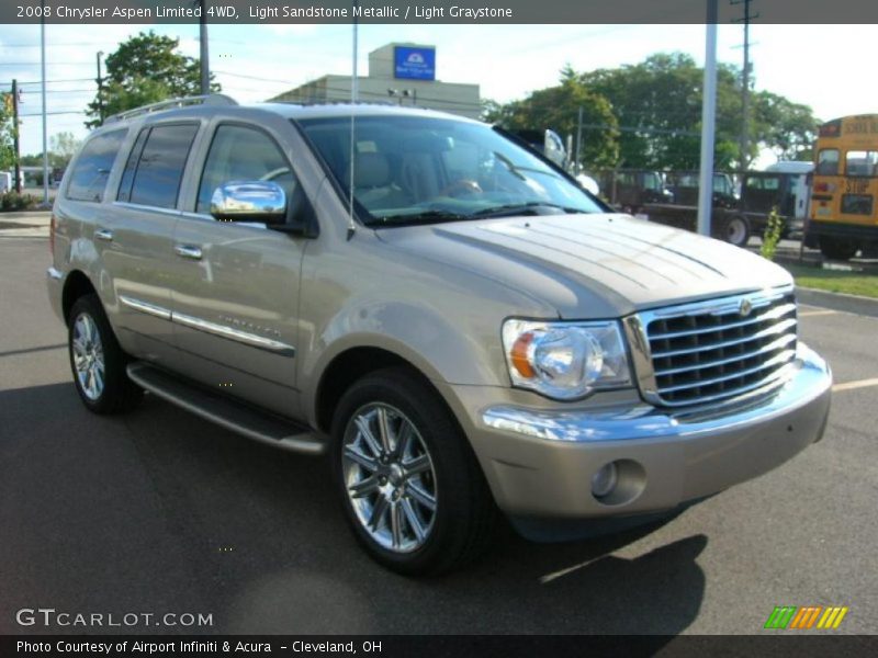 Light Sandstone Metallic / Light Graystone 2008 Chrysler Aspen Limited 4WD