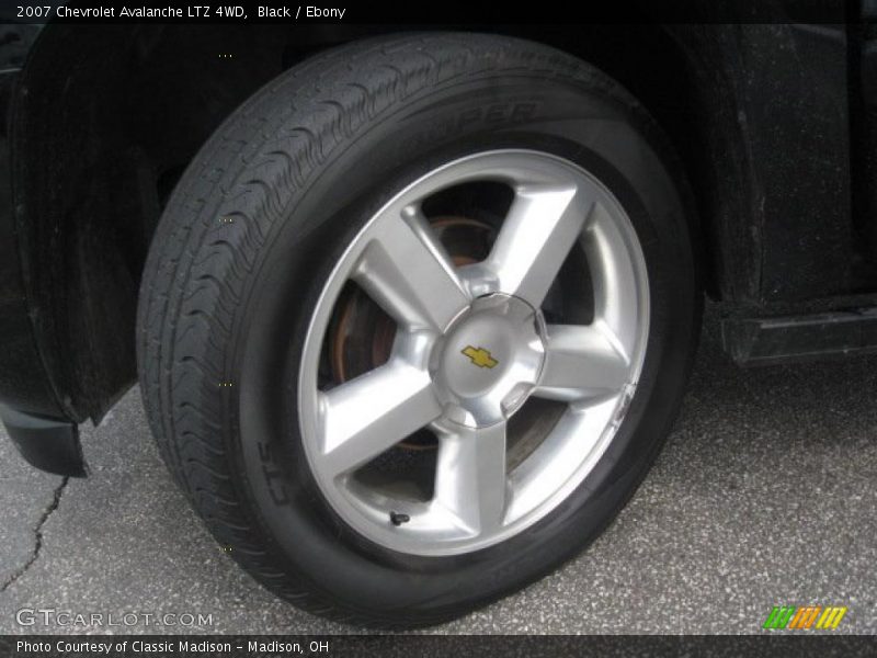 Black / Ebony 2007 Chevrolet Avalanche LTZ 4WD