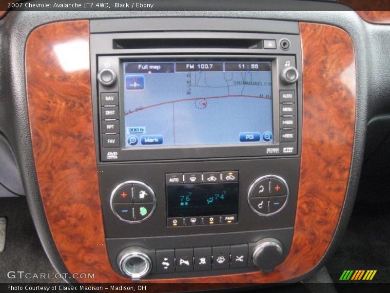 Black / Ebony 2007 Chevrolet Avalanche LTZ 4WD
