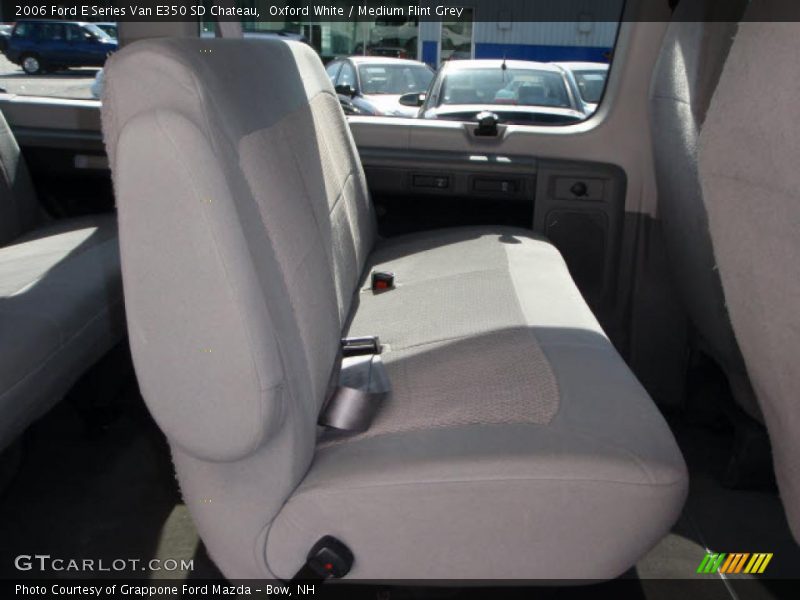 Oxford White / Medium Flint Grey 2006 Ford E Series Van E350 SD Chateau