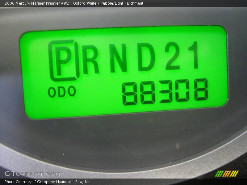 Oxford White / Pebble/Light Parchment 2006 Mercury Mariner Premier 4WD