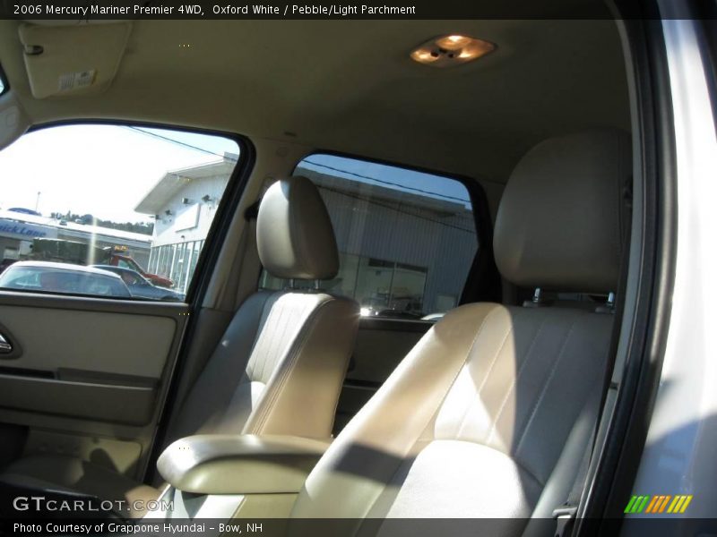 Oxford White / Pebble/Light Parchment 2006 Mercury Mariner Premier 4WD
