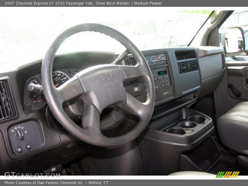 Silver Birch Metallic / Medium Pewter 2007 Chevrolet Express LT 1500 Passenger Van