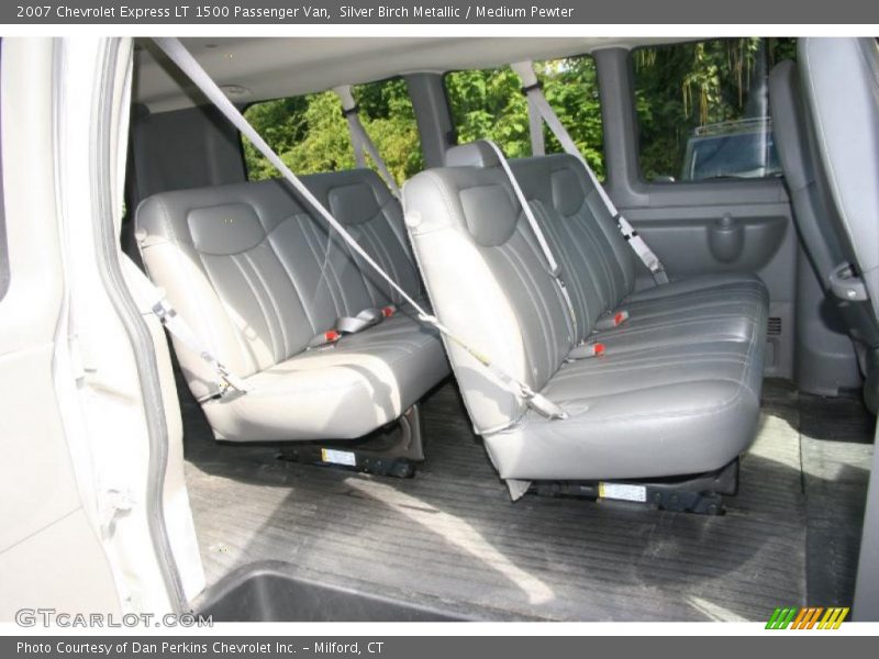Silver Birch Metallic / Medium Pewter 2007 Chevrolet Express LT 1500 Passenger Van